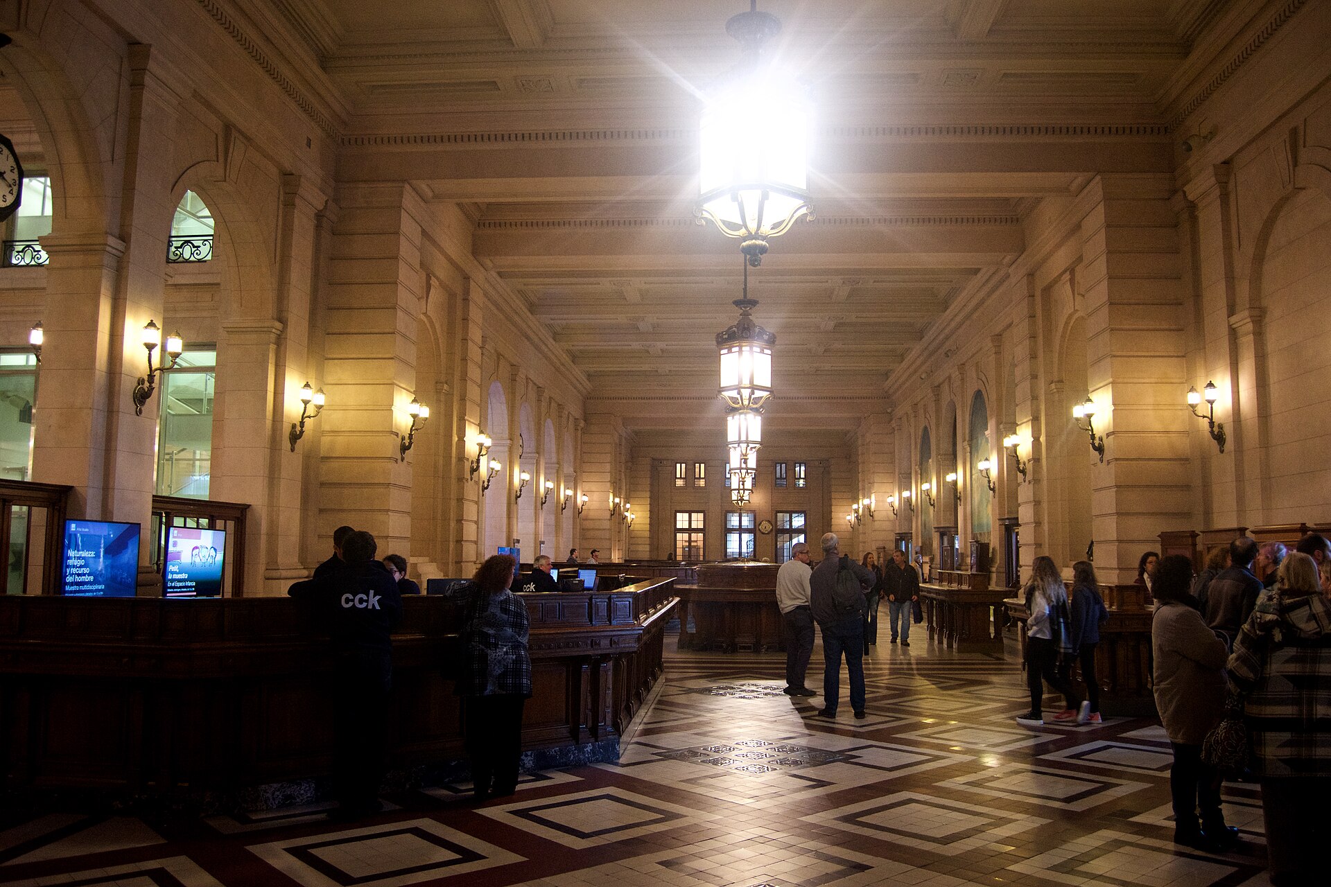 Sala principal del Centro Cultural Kirchner en Buenos Aires